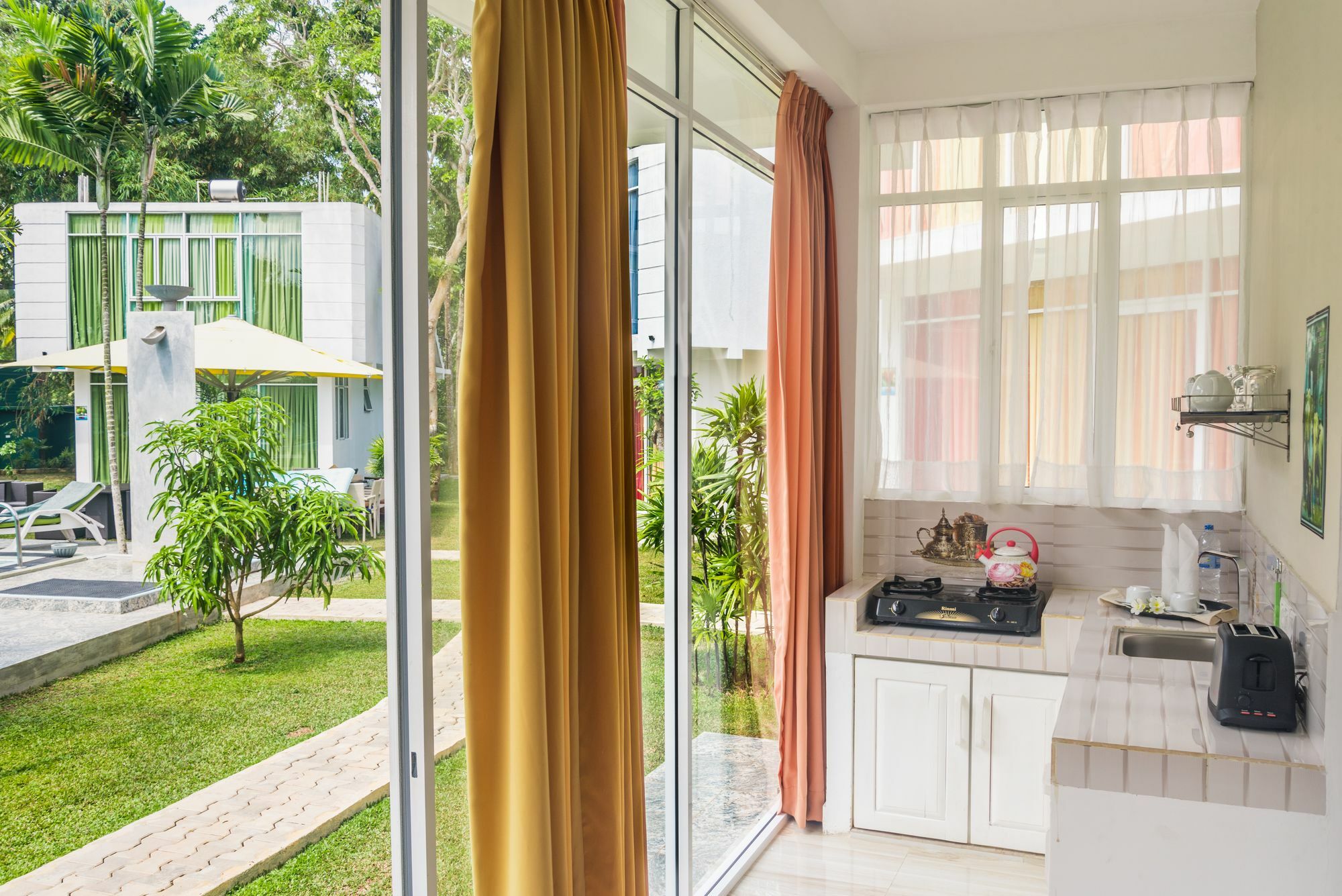 Neptune Eco Villas Уелигама Екстериор снимка